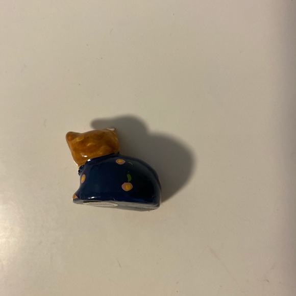 Wonderland Miniature Ornament - Cat - Picture 3 of 5